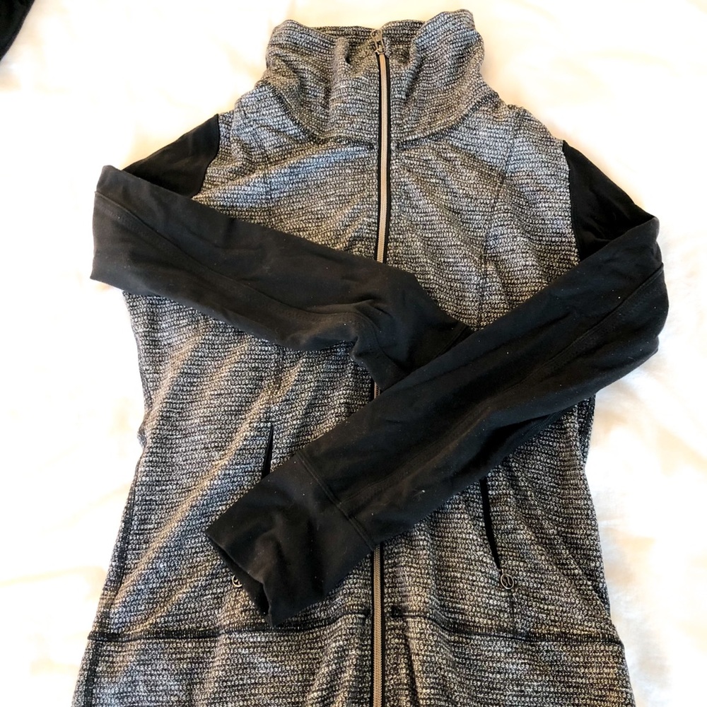 Lululemon zip up